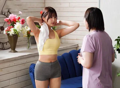 Em gái xinh đẹp đi tập yoga và bị người lạ phang